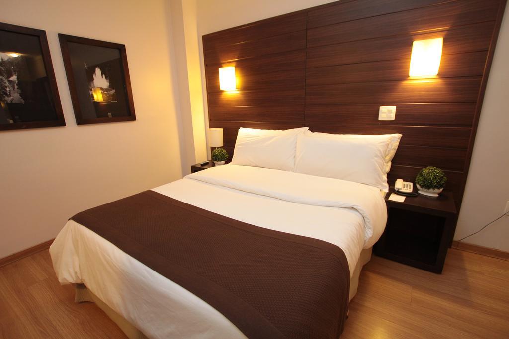 Hotel Oasis Tower